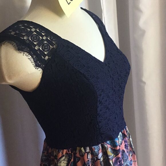 Lace top dress with colorful butterfly skirt in XS by XHILARATION - Picture 6 of 16